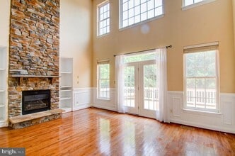 Building Photo - 5861 Governors Hill Dr