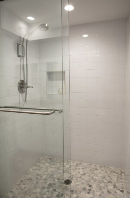 Primary Shower - 632 Brackenwood Cove