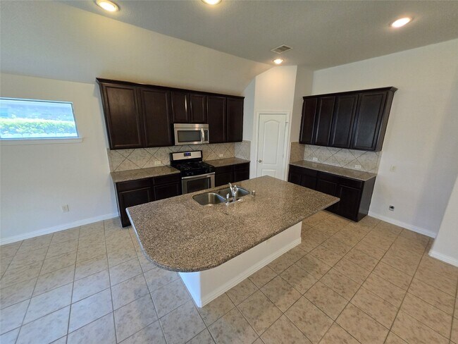 Building Photo - 26502 Green Heron Dr