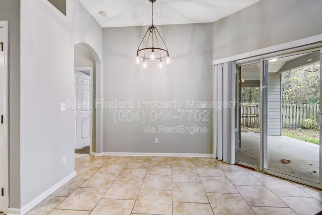 Building Photo - 4613 W Catbrier Ct