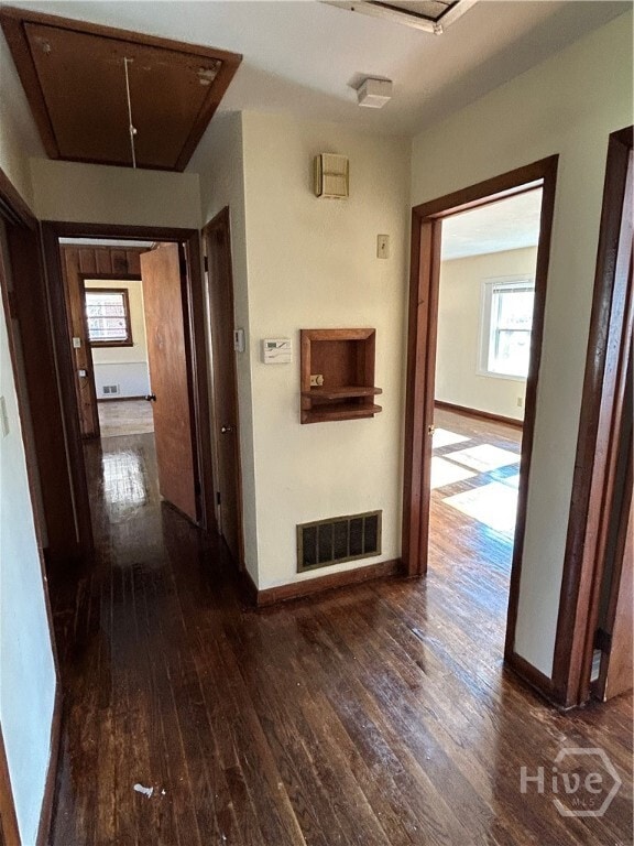 Building Photo - 190 Northcrest Dr