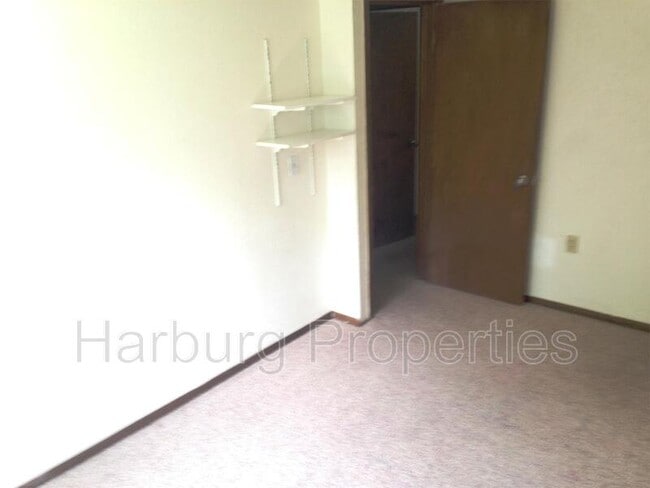 Building Photo - 454 Arapahoe Ave