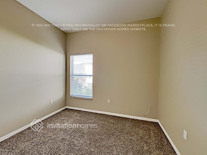 Building Photo - 12331 Hollybush Terrace