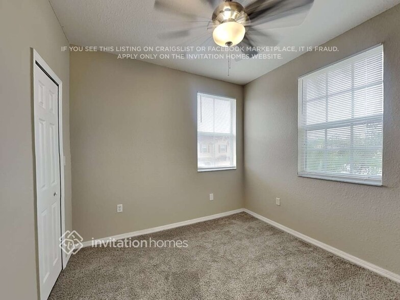 Building Photo - 11883 SW 152nd Ct