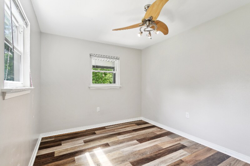 Building Photo - 18030 Derbes Dr