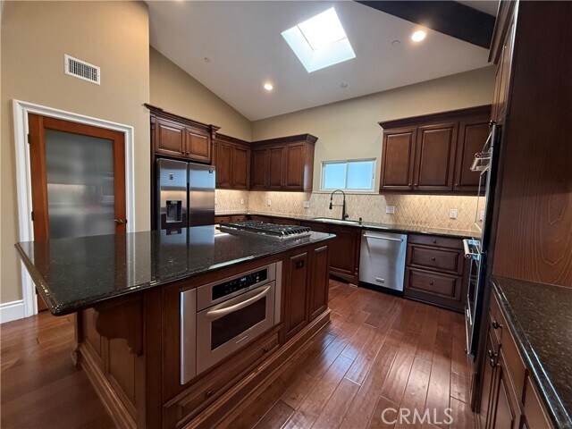 Building Photo - 1623 Artesia Blvd