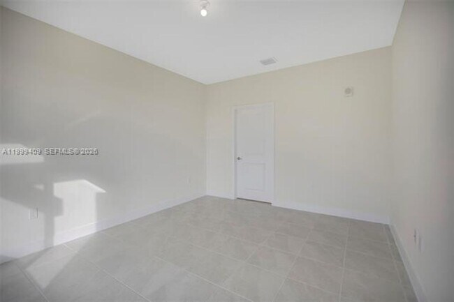 Building Photo - 8265 NW 41st St