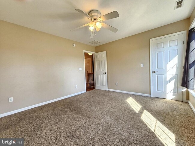 Building Photo - 5641 Scottish Highlands Cir