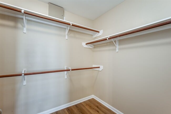 Building Photo - 14510 Windmill Meadows Ct