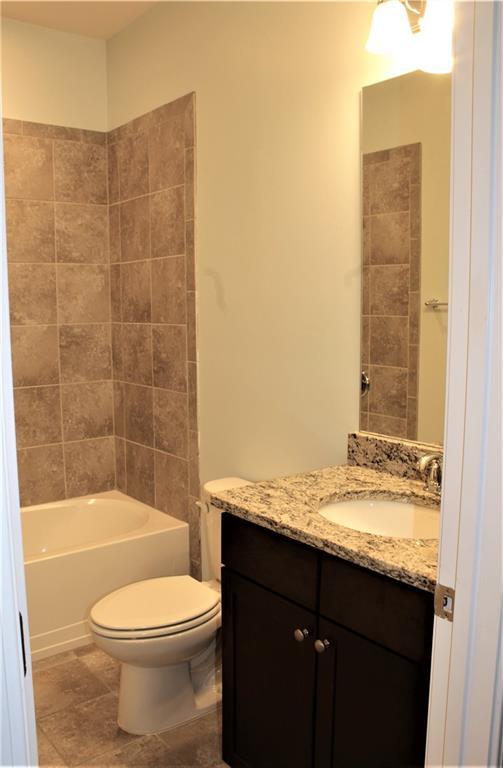 Building Photo - 2503 Norwood Dr SE