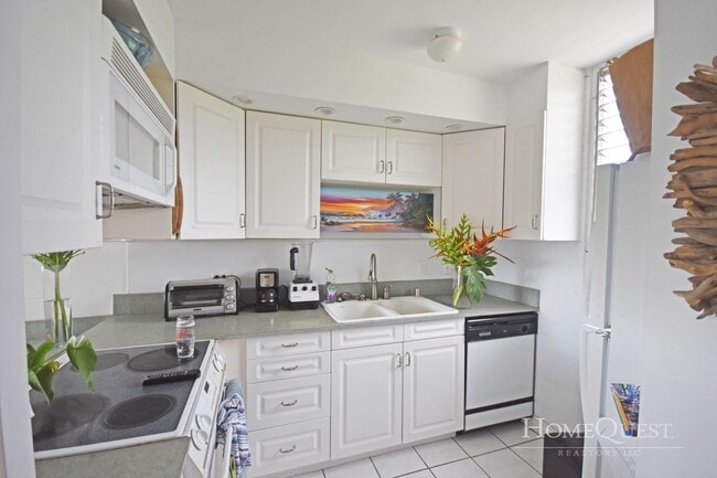 View! 2/1/1 - Mountain View Terrace - $23... - View!  2/1/1 - Mountain View Terrace - $23...