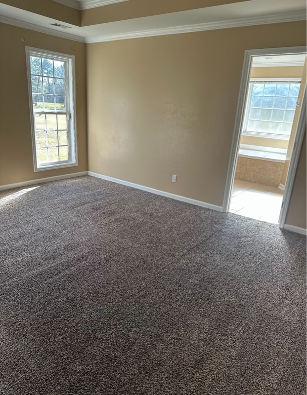 Building Photo - 354 Race Track Rd