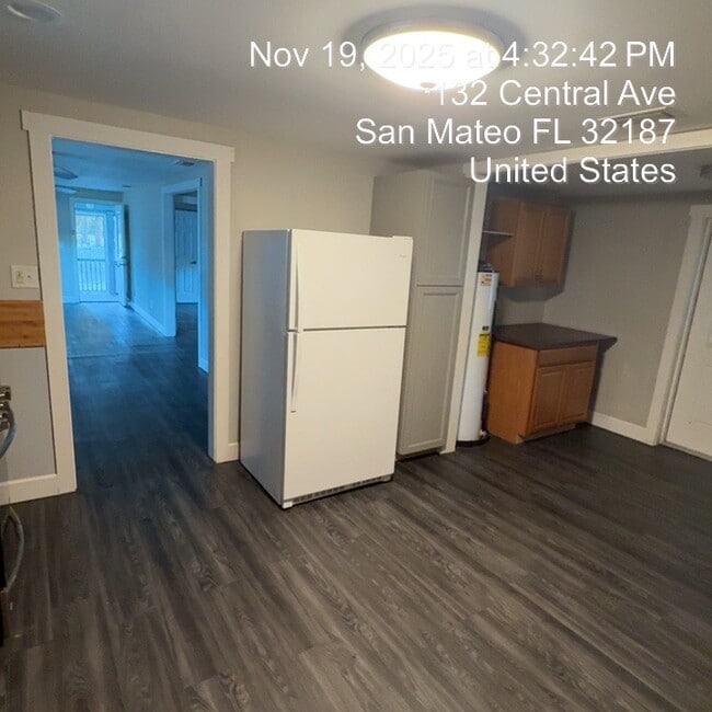 Building Photo - 134 Central Ave