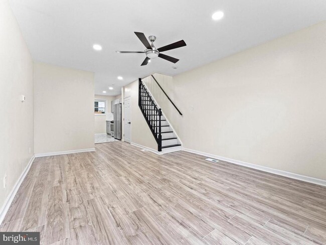 Building Photo - 2211 Pierce St