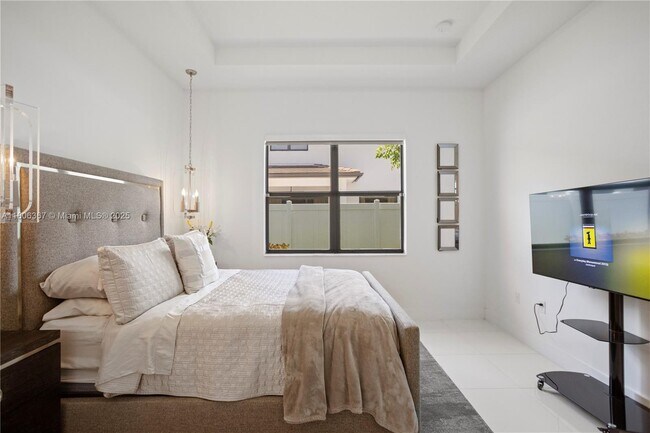 Building Photo - 4407 SW 175th Ave