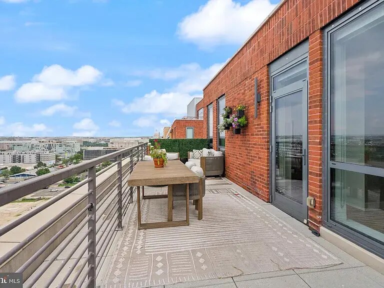 280 Square Foot Terrace with a view of DC monuments - 1211 Van St SE