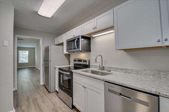 Building Photo - 1531 Abby Way