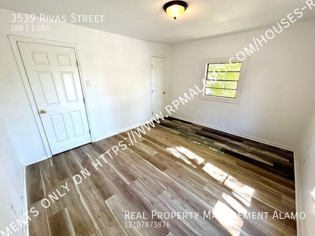 Building Photo - 3539 Rivas St