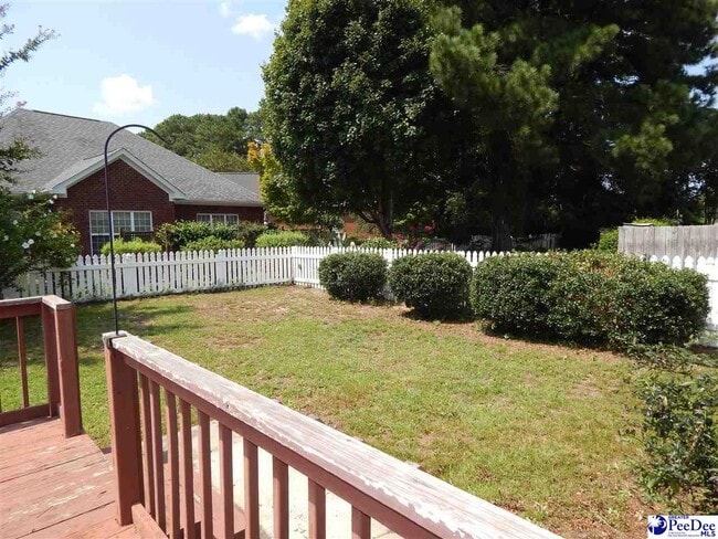 Building Photo - 2109 Elderberry Dr