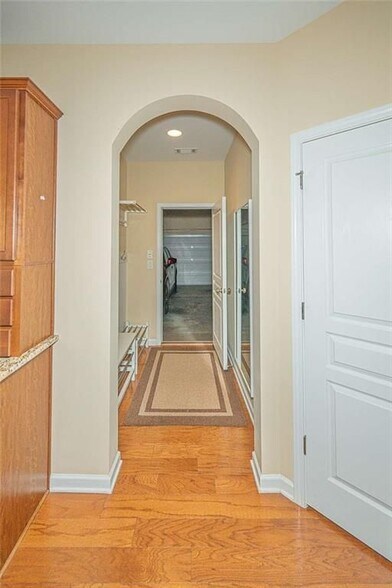 Building Photo - 4355 Griffin Trail Way