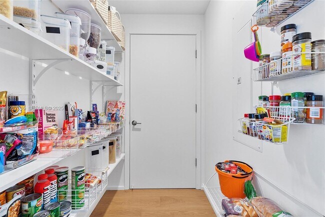 Building Photo - 788 NE 23rd St