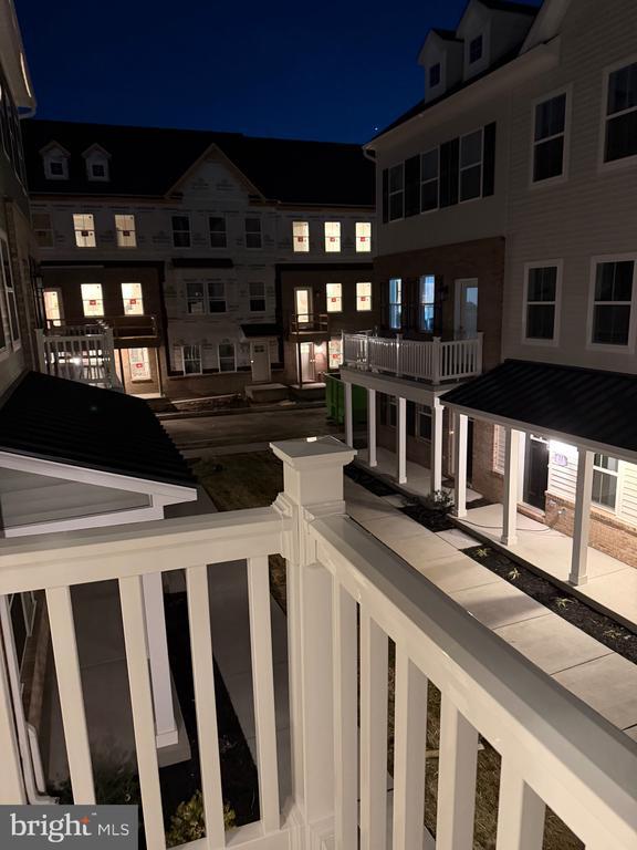 Building Photo - 10 Barbine Wy