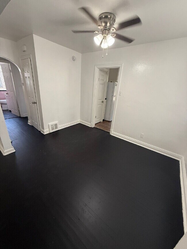 Building Photo - Affordable 2 Bedroom Home Available Now in...
