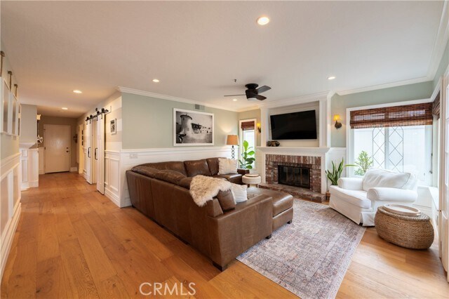 Building Photo - 2116 Via Teca