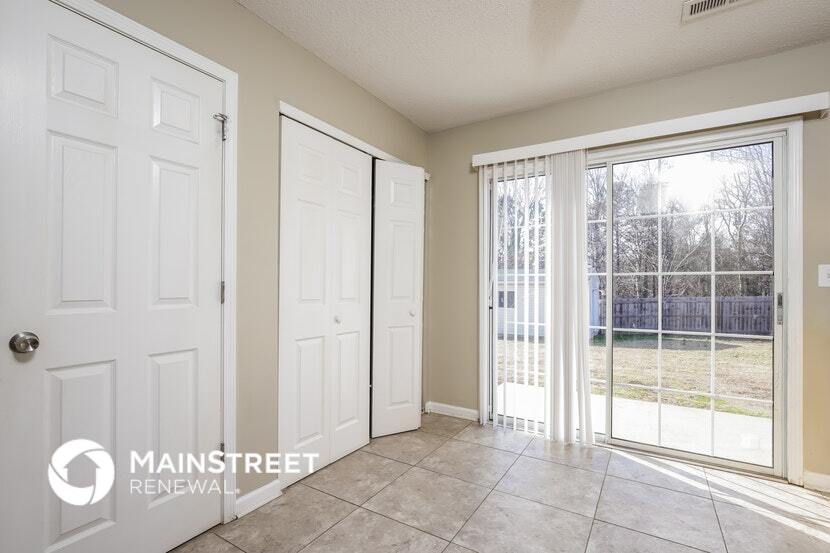 Building Photo - 4156 Kennison Village Dr