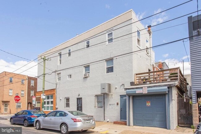 Building Photo - 1539 S 9th St