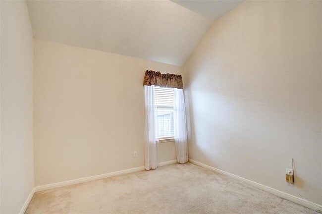Building Photo - 2608 Easton Springs Ct