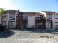 Building Photo - 131 Jones Ln