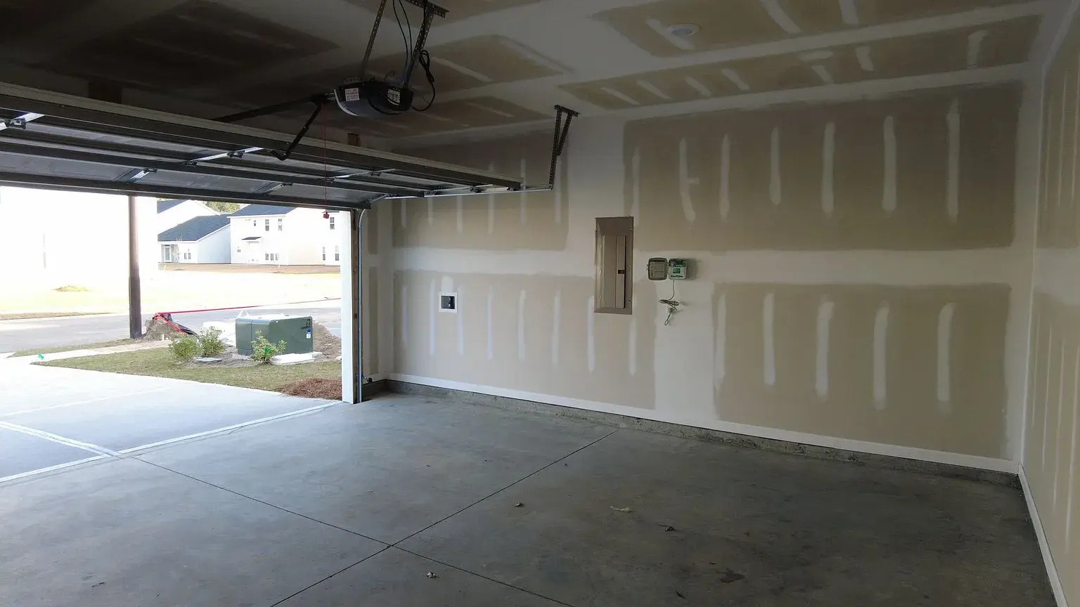 Building Photo - 246 Brookline Dr