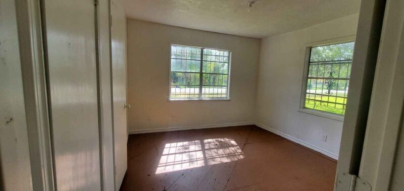 Building Photo - 2270 Johnson St