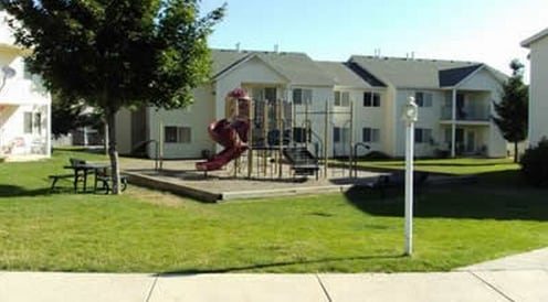 Primary Photo - Turnberry Apartments