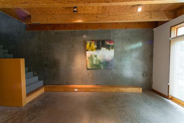 Building Photo - 4401 Travis St