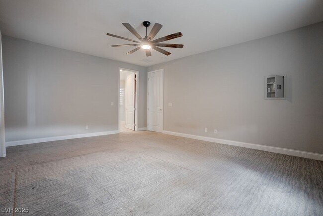 Building Photo - 367 Pollino Peaks St