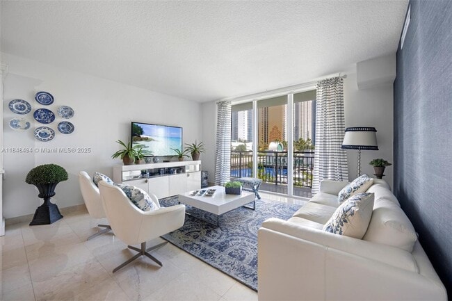 Primary Photo - 150 Sunny Isles Blvd