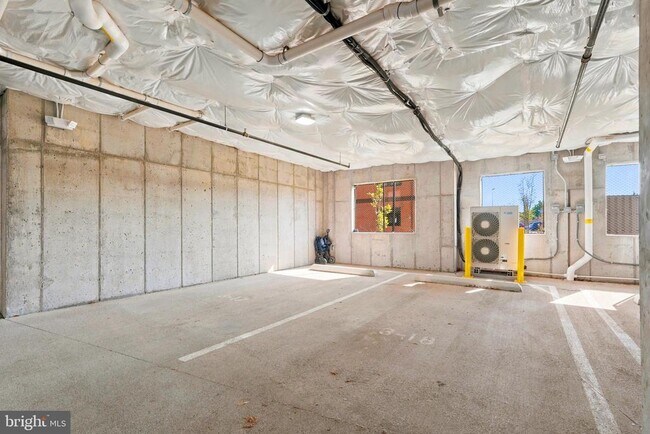 Building Photo - 4399 Peach Lily Ln