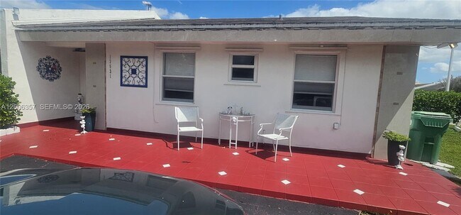 Building Photo - 13931 SW 49th Cir Terrace