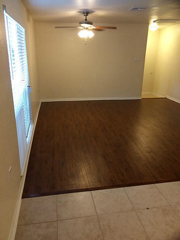 Building Photo - 1275 Witte Rd