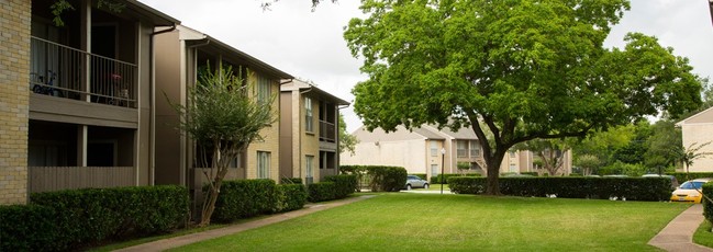 Primary Photo - Bellfort Village