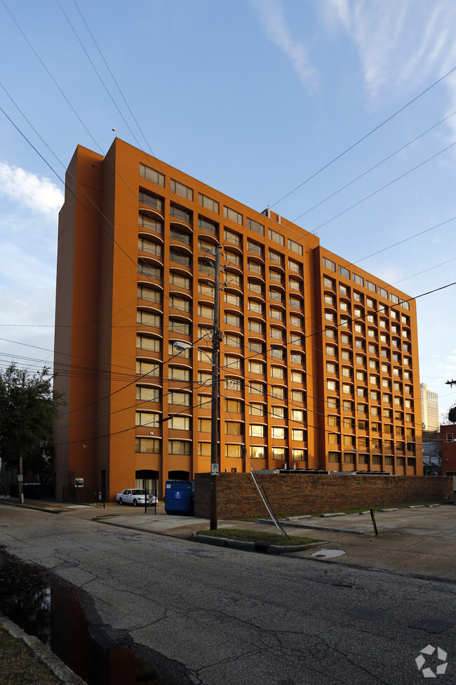 Building Photo - Cathedral Place Apartments