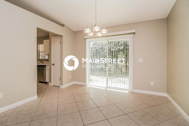 Building Photo - 3 Bedroom Pet-Friendly Home in LONGWOOD, F...