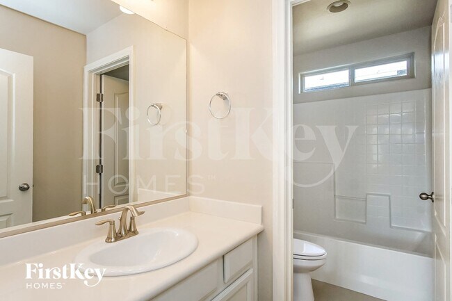 Building Photo - 10749 Casco Bay St