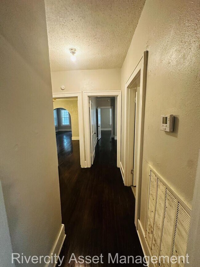 Building Photo - A Must See!!!!! Section 8 Friendly!!!!! BONUS Mother In Law Sweet!! PRICE DROP