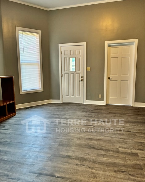 Living Area - 59 S 15th St