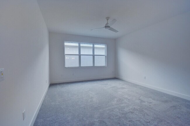 Building Photo - 9632 Highland Pointe Pass