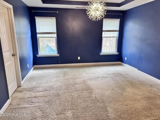 Building Photo - 109 Pennington St