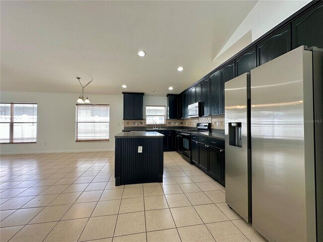 Building Photo - 2851 Oconnell Dr